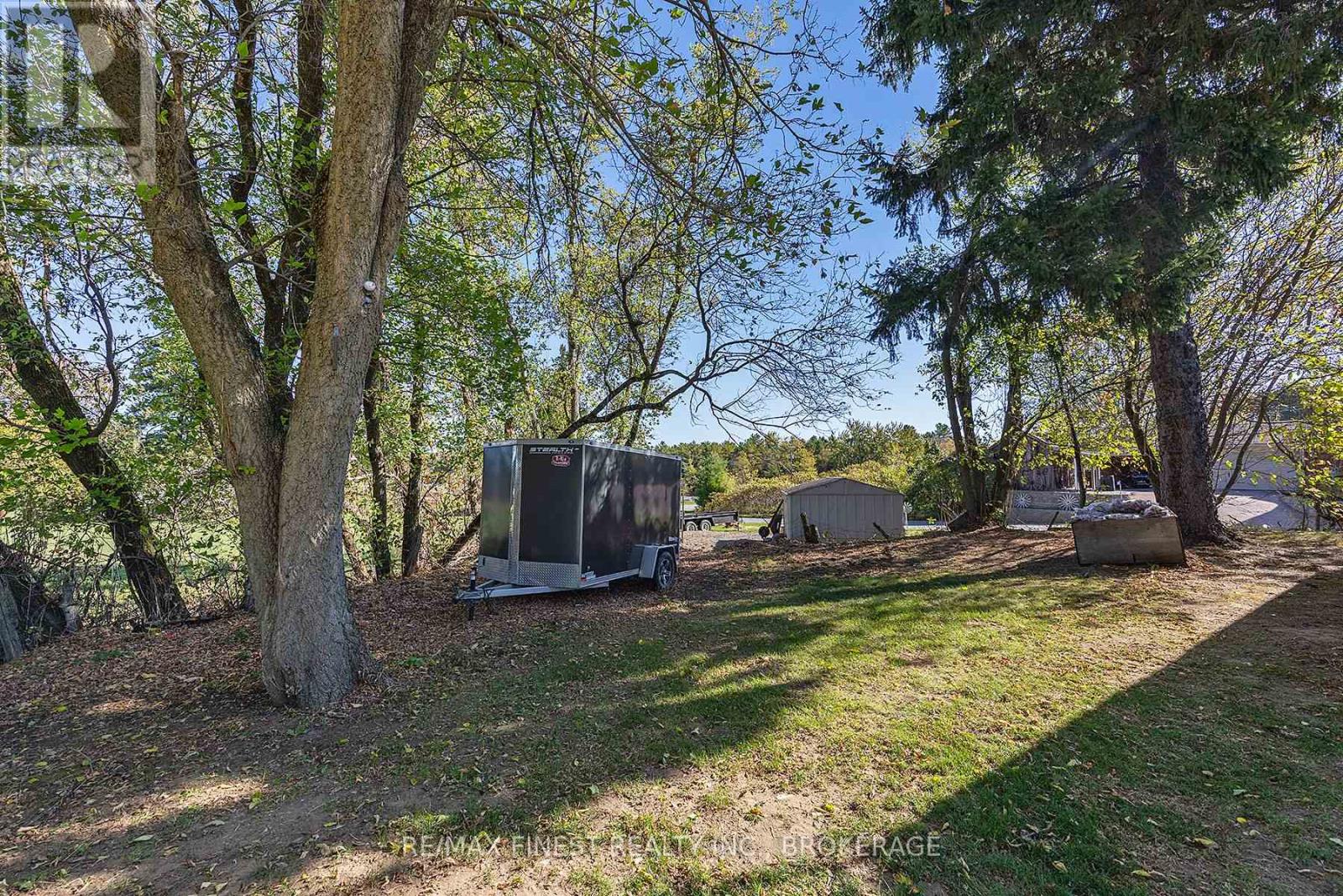 1018 Oak Flats Road, South Frontenac, Ontario  K0H 1T0 - Photo 32 - X12436614