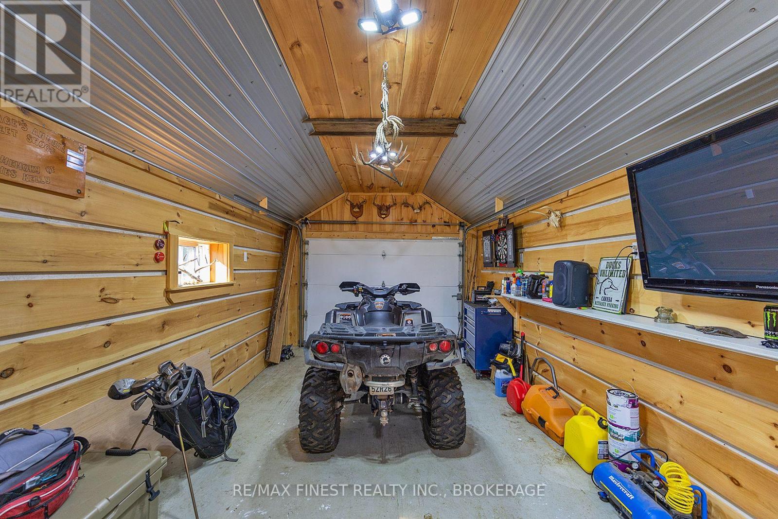 1018 Oak Flats Road, South Frontenac, Ontario  K0H 1T0 - Photo 35 - X12436614
