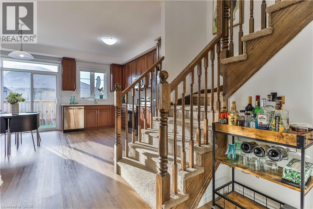 461 Blackburn Drive Unit# 35, Brantford, Ontario  N3T 0W9 - Photo 7 - 40773787