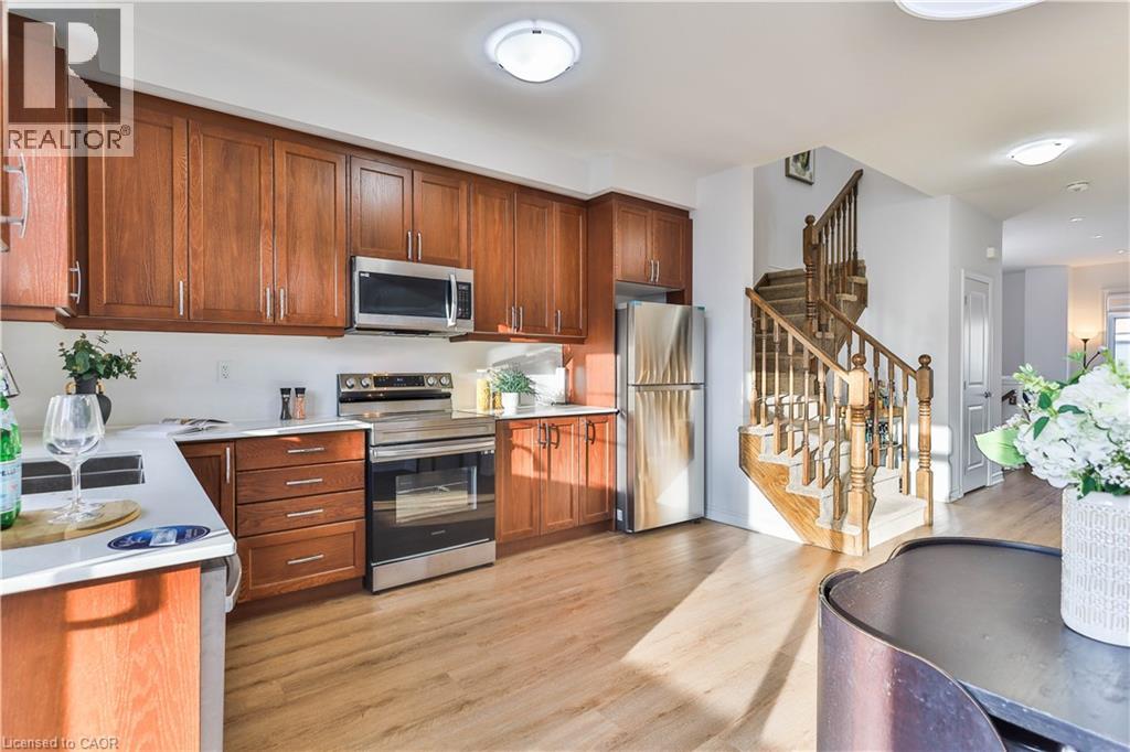 461 Blackburn Drive Unit# 35, Brantford, Ontario  N3T 0W9 - Photo 9 - 40773787