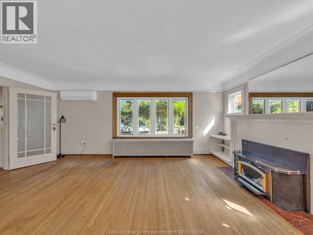 2239 Victoria Ave, Windsor, Ontario  N8X 1R2 - Photo 8 - 25024523