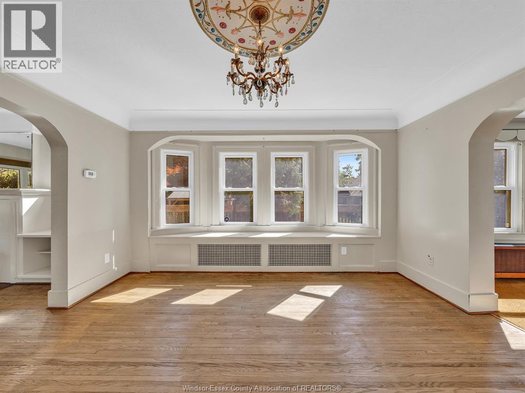 2239 Victoria Ave, Windsor, Ontario  N8X 1R2 - Photo 12 - 25024523