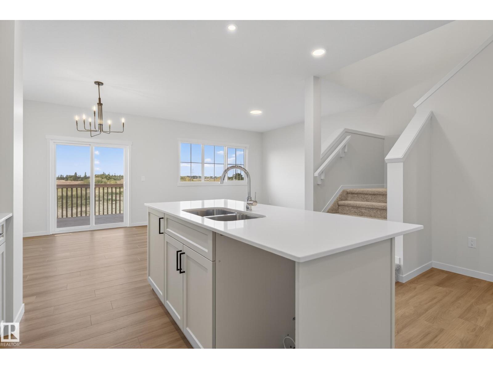 17448 2 St Nw, Edmonton, Alberta  T5Y 4G6 - Photo 13 - E4460173