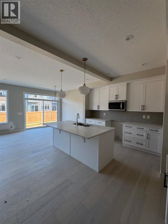 99 Waterford Manor, Chestermere, Alberta  T1X 2Z8 - Photo 6 - A2244997