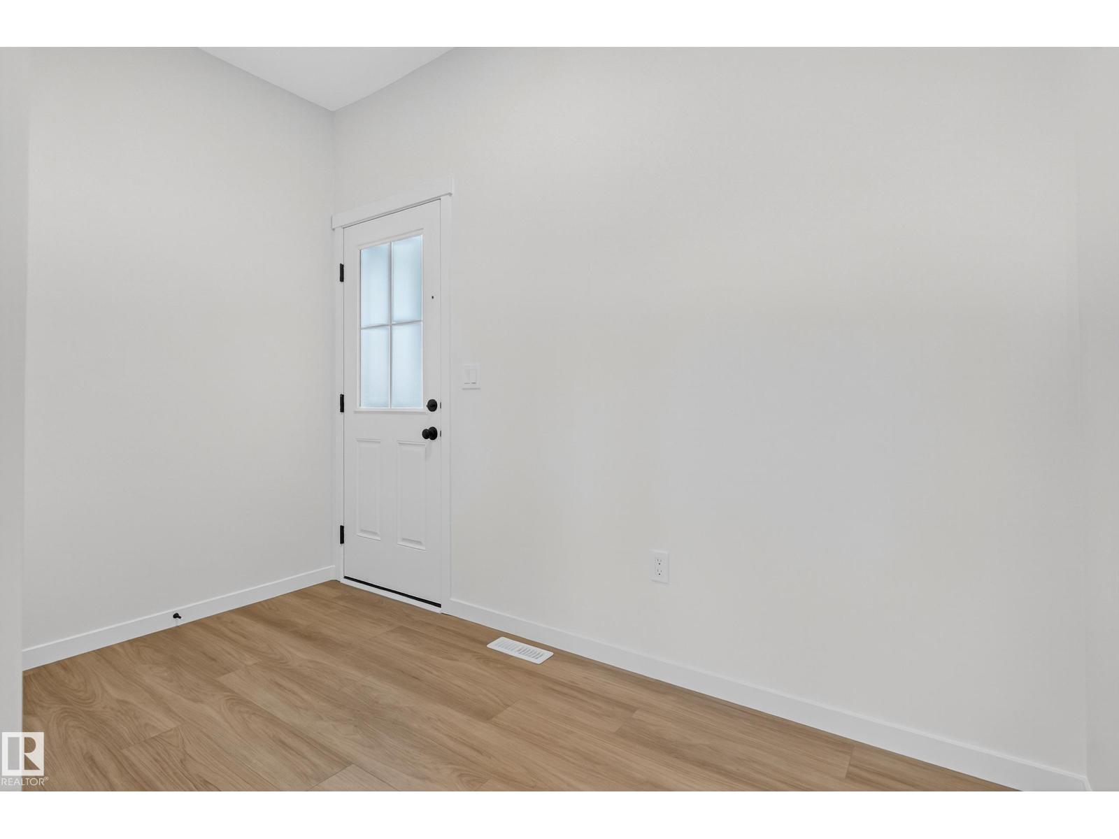 17448 2 St Nw, Edmonton, Alberta  T5Y 4G6 - Photo 7 - E4460173