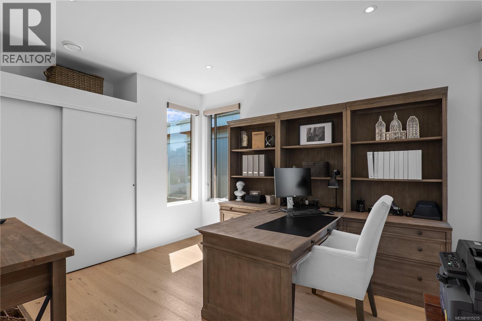 10383 Allbay Rd, Sidney, British Columbia  V8L 2N8 - Photo 20 - 1015215