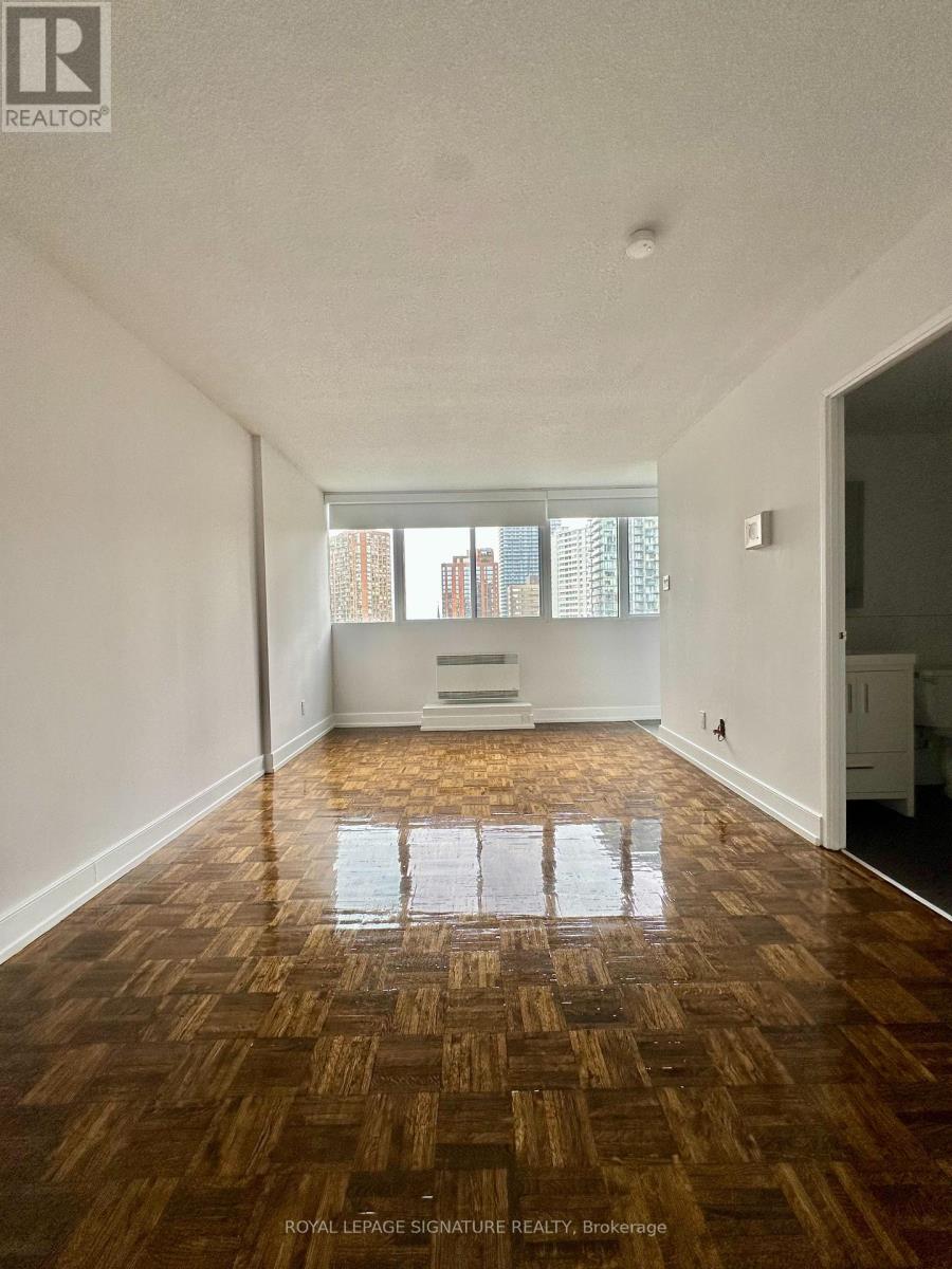 205 - 33 Isabella Street, Toronto, Ontario  M4Y 2P7 - Photo 2 - C12434761