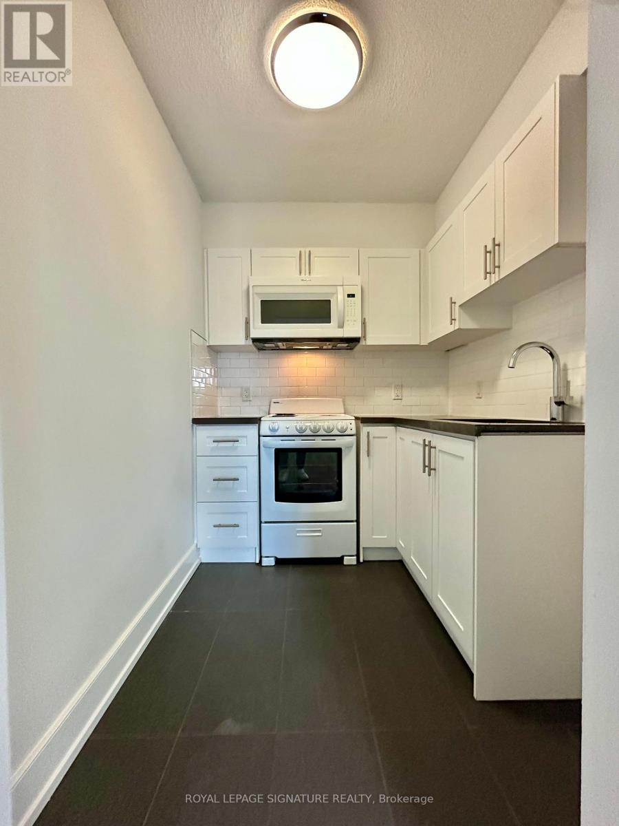 1414 - 33 Isabella Street, Toronto, Ontario  M4Y 2P7 - Photo 10 - C12434961