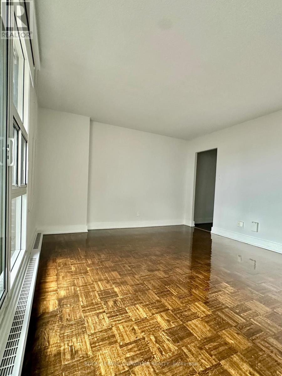 1414 - 33 Isabella Street, Toronto, Ontario  M4Y 2P7 - Photo 8 - C12434961