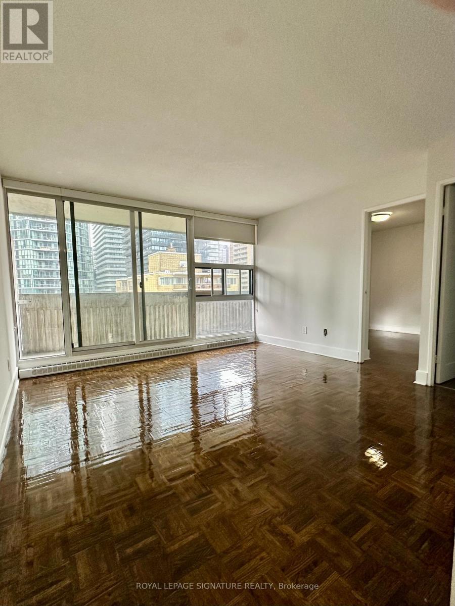 1012 - 33 Isabella Street, Toronto, Ontario  M4Y 2P7 - Photo 2 - C12435185