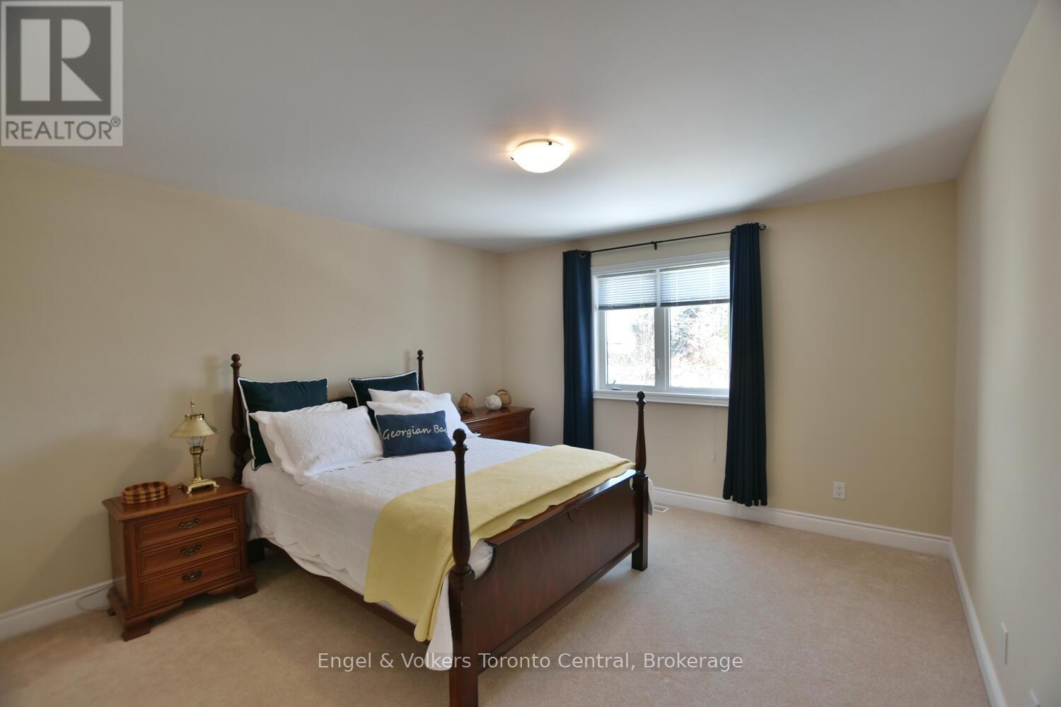47 Meadowbrook Lane, Blue Mountains, Ontario  N0H 2P0 - Photo 25 - X12436590