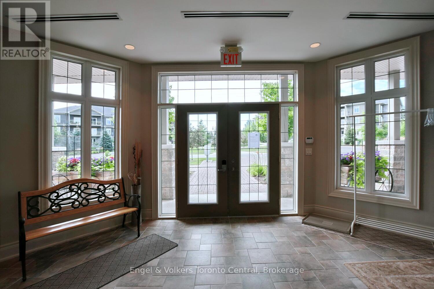 47 Meadowbrook Lane, Blue Mountains, Ontario  N0H 2P0 - Photo 37 - X12436590