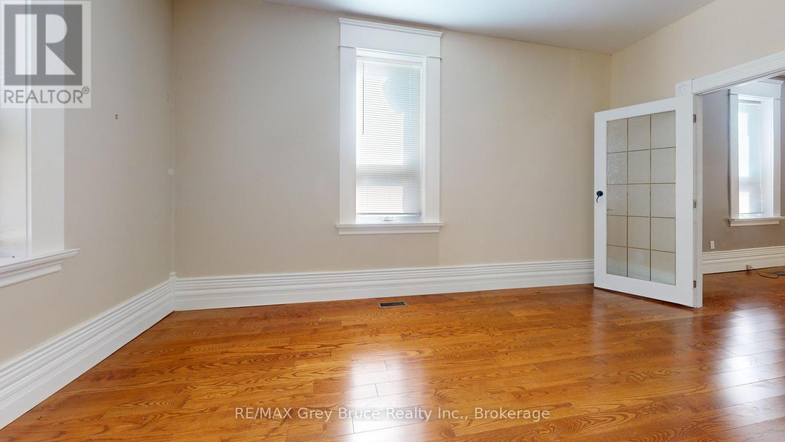 89 3rd Street Sw, Arran-Elderslie, Ontario  N0G 1L0 - Photo 5 - X12436629