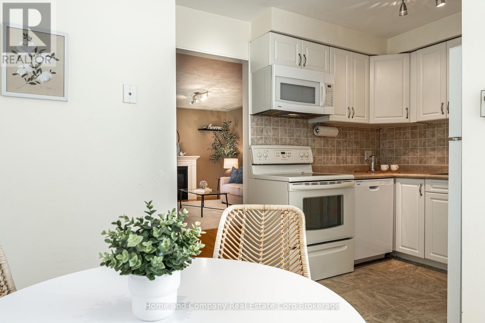 292 Redford Crescent, Stratford, Ontario  N5A 1P5 - Photo 16 - X12436642