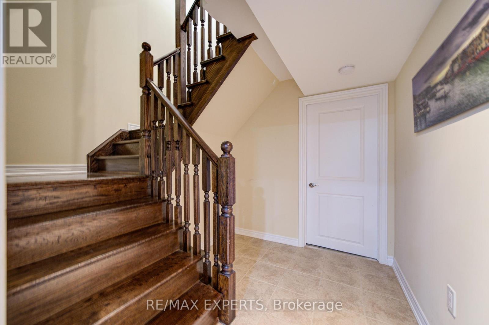 277 Chatfield Drive S, Vaughan, Ontario  L4H 3R8 - Photo 41 - N12436334