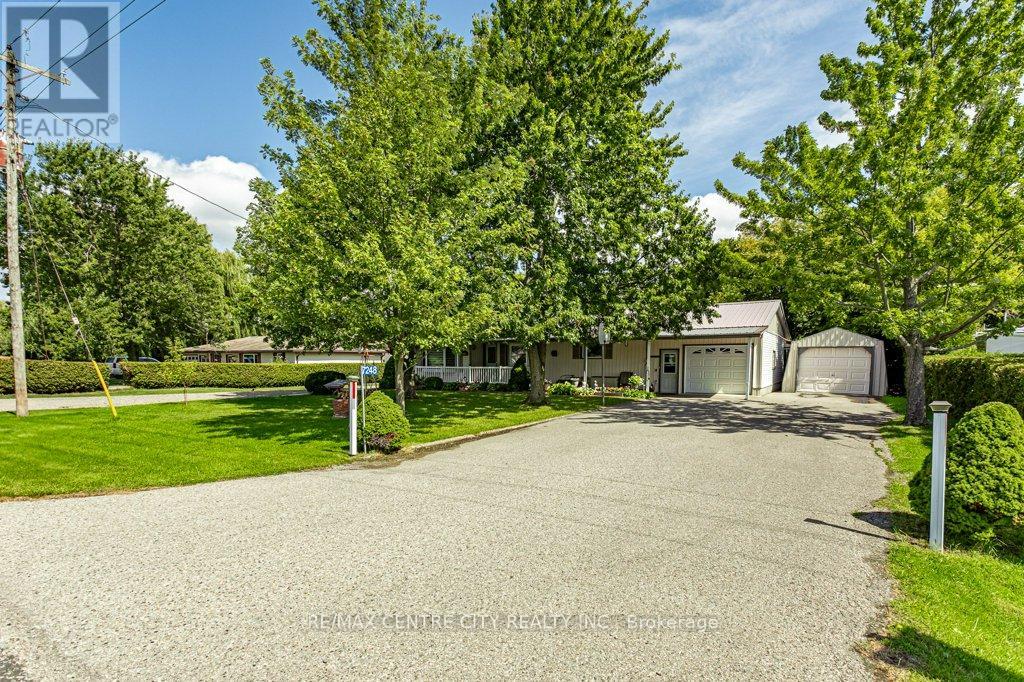 7248 Hacienda Road S, Malahide, Ontario  N5H 2R5 - Photo 14 - X12436682