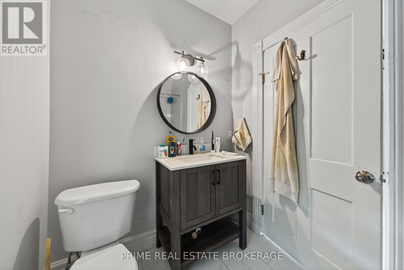 194 Cromwell Street, London East, Ontario  N6A 1Z5 - Photo 16 - X12436692
