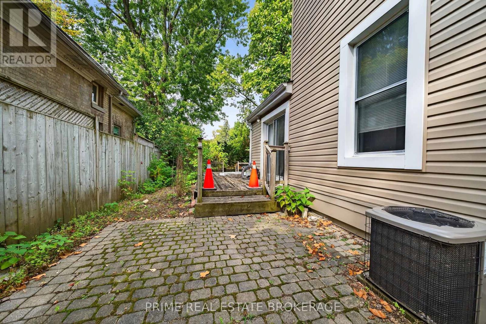 194 Cromwell Street, London East, Ontario  N6A 1Z5 - Photo 22 - X12436692