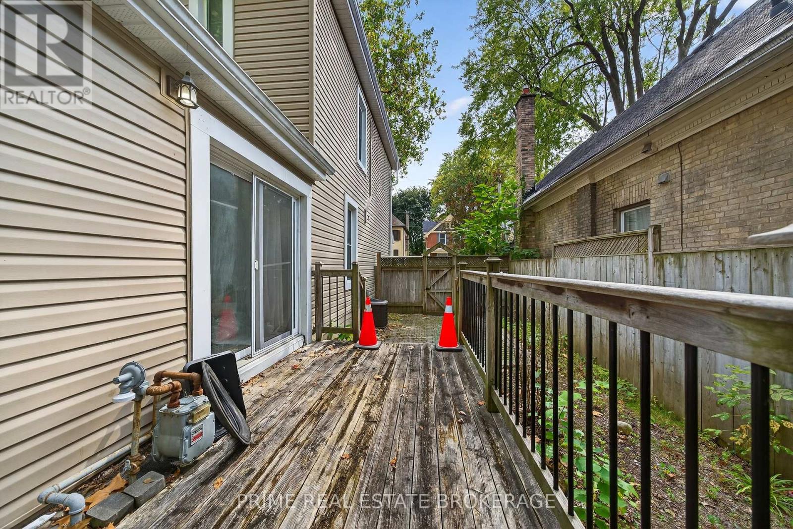 194 Cromwell Street, London East, Ontario  N6A 1Z5 - Photo 23 - X12436692