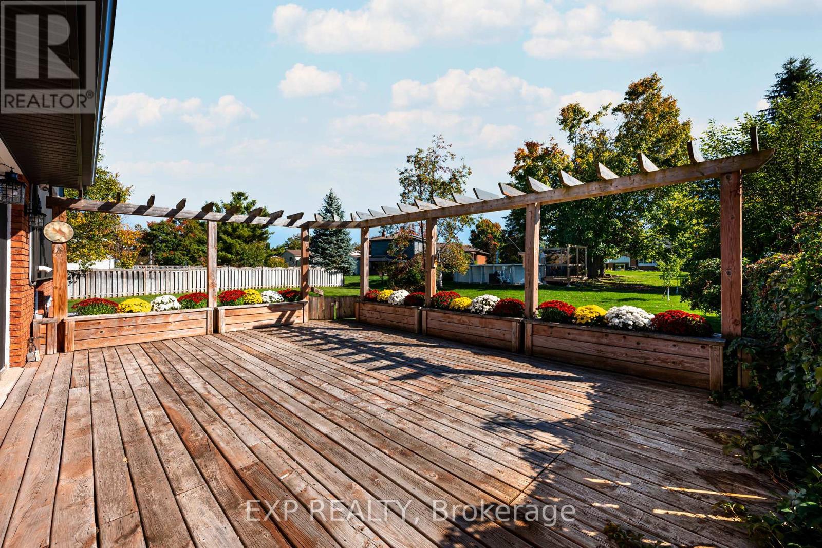 258 Nelson Crescent, Innisfil, Ontario  L9S 1E7 - Photo 41 - N12436419