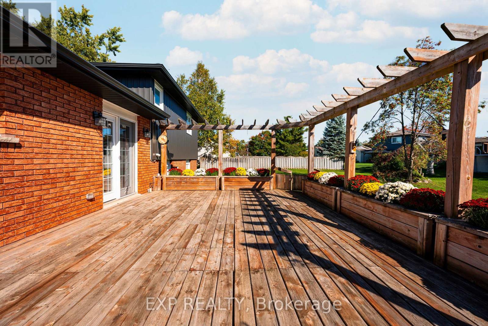 258 Nelson Crescent, Innisfil, Ontario  L9S 1E7 - Photo 42 - N12436419