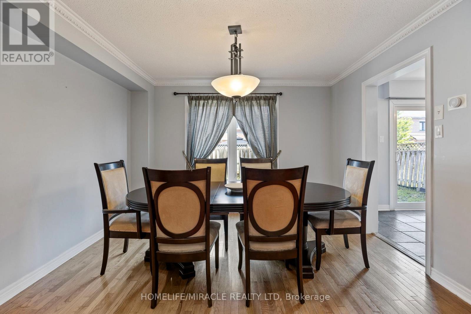 146 Roxbury Street, Markham, Ontario  L3S 3T4 - Photo 11 - N12436424