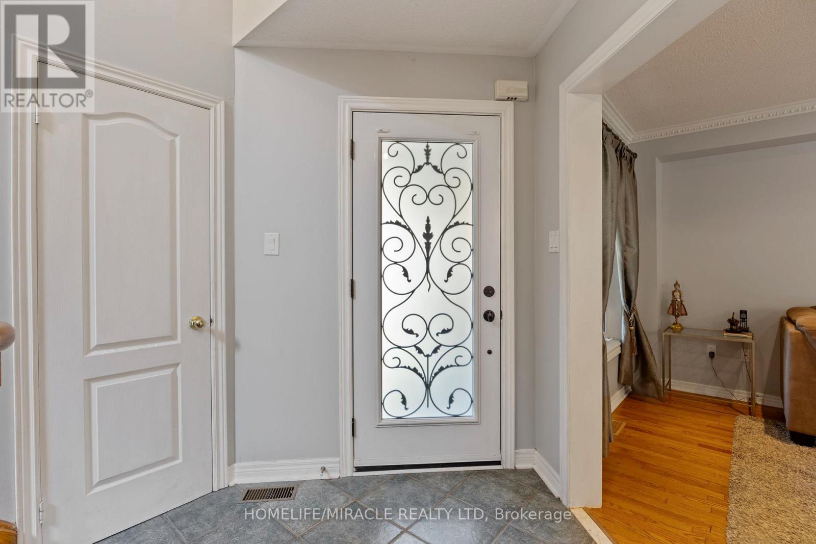 146 Roxbury Street, Markham, Ontario  L3S 3T4 - Photo 24 - N12436424
