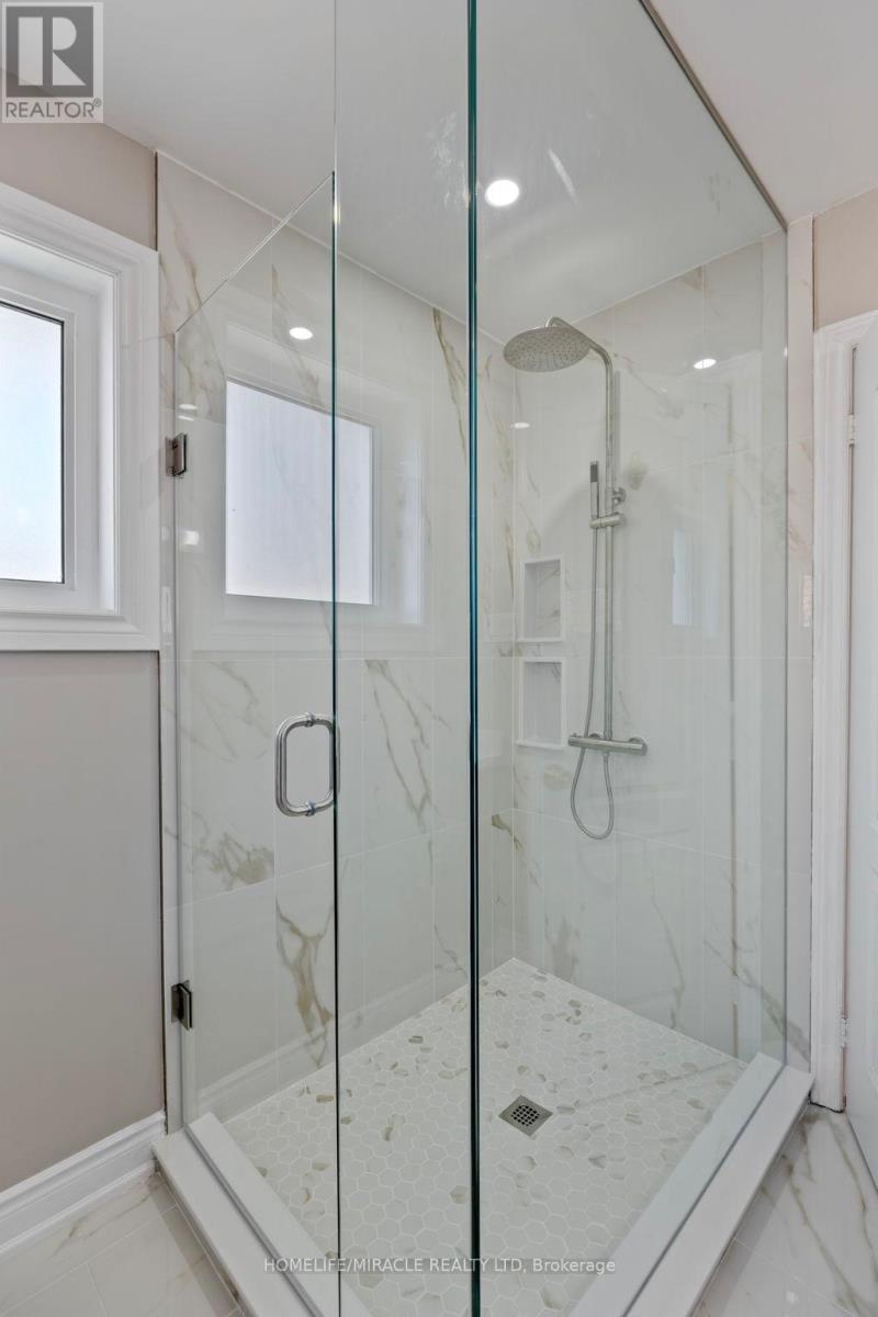 146 Roxbury Street, Markham, Ontario  L3S 3T4 - Photo 40 - N12436424