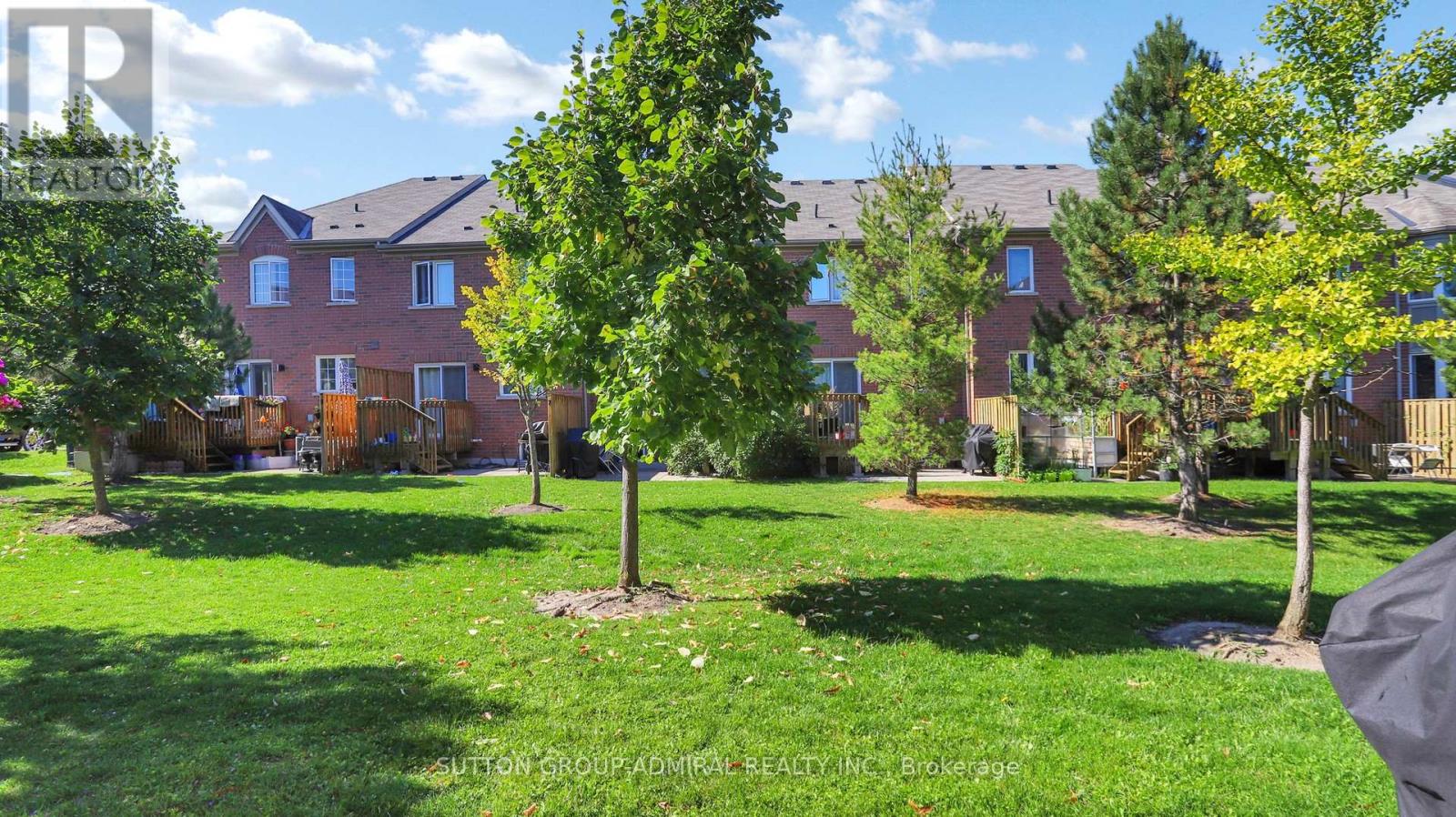 46 Edwin Pearson Street, Aurora, Ontario  L4G 0S1 - Photo 45 - N12436452