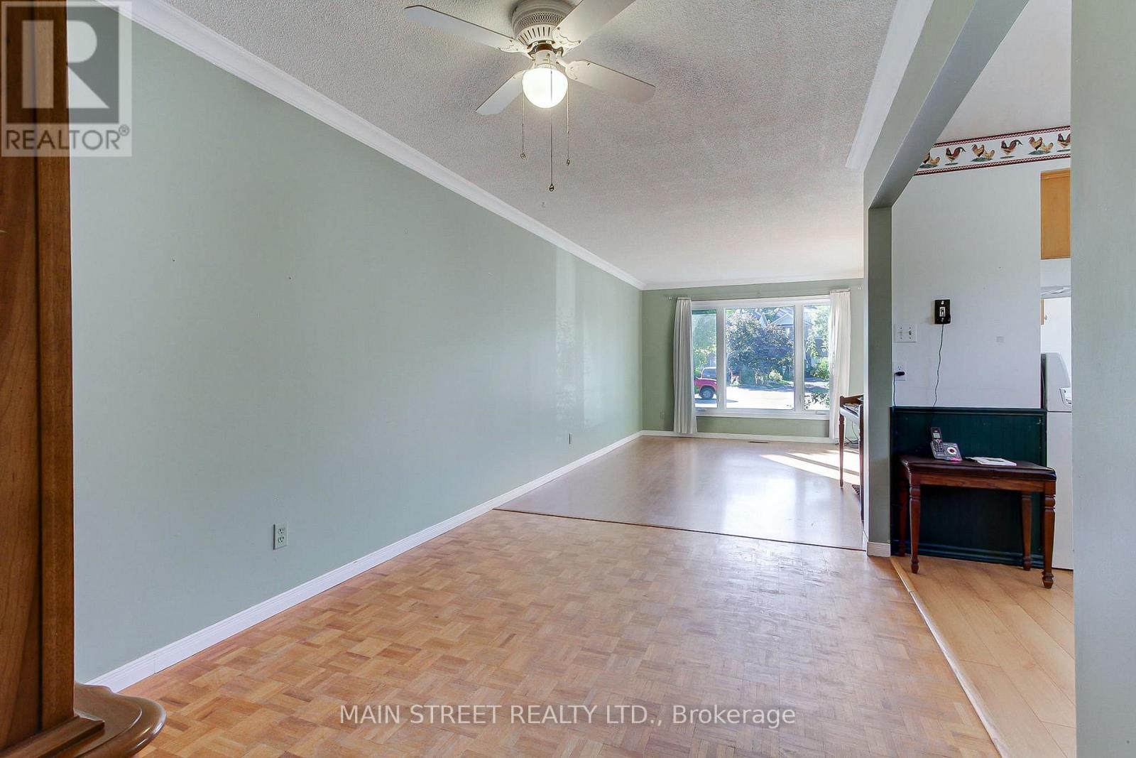 38 Smyth Crescent, New Tecumseth, Ontario  L0G 1A0 - Photo 8 - N12436462