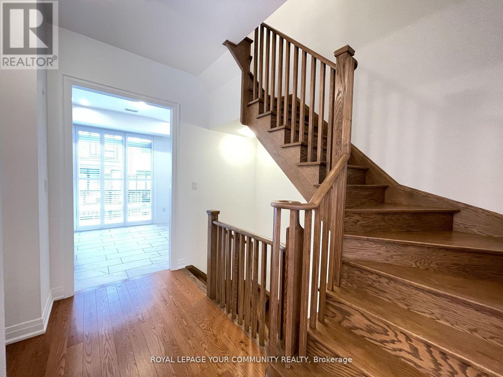 26 Banshee Lane, Richmond Hill, Ontario  L4E 1H4 - Photo 17 - N12436473