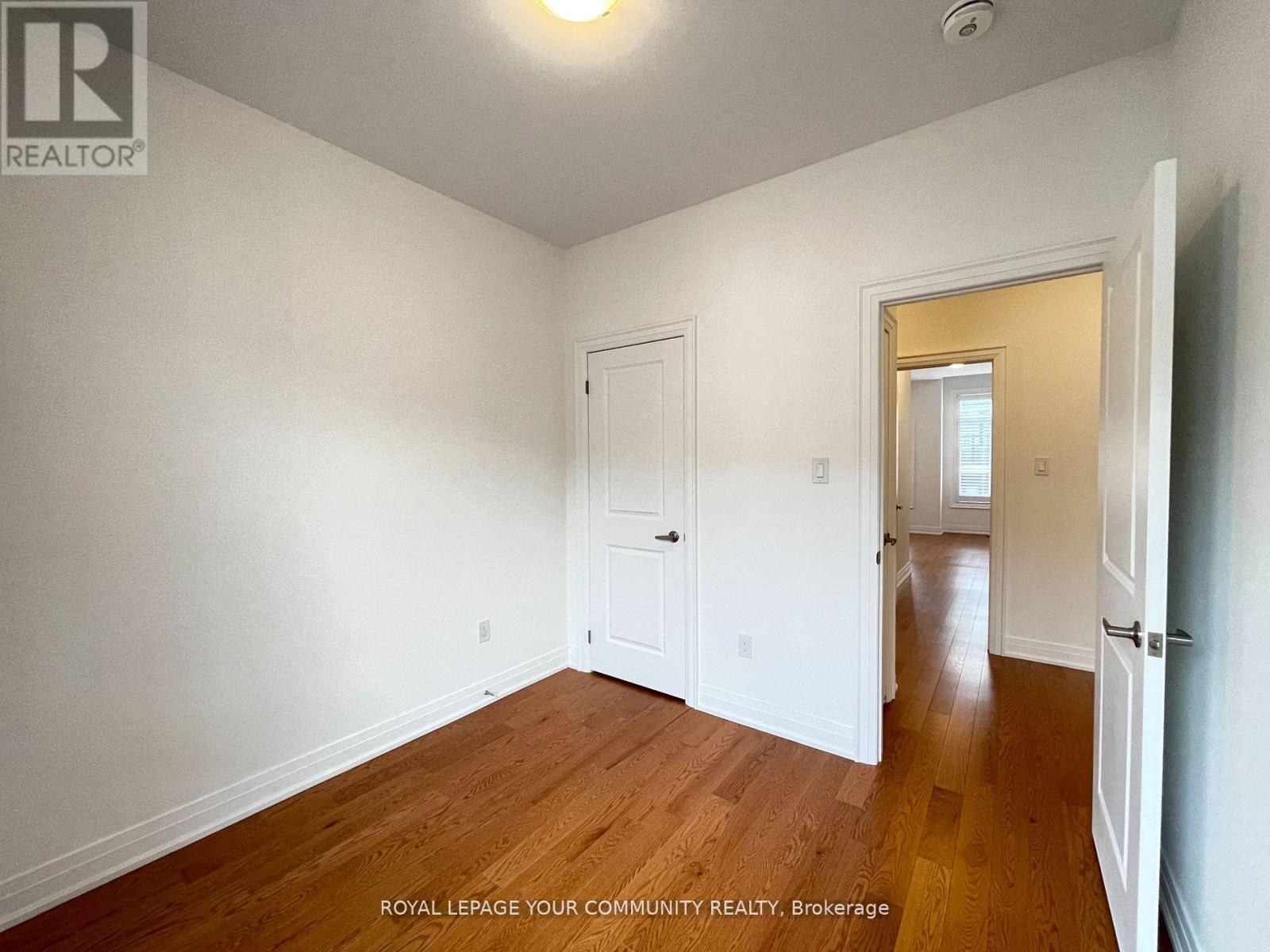 26 Banshee Lane, Richmond Hill, Ontario  L4E 1H4 - Photo 21 - N12436473