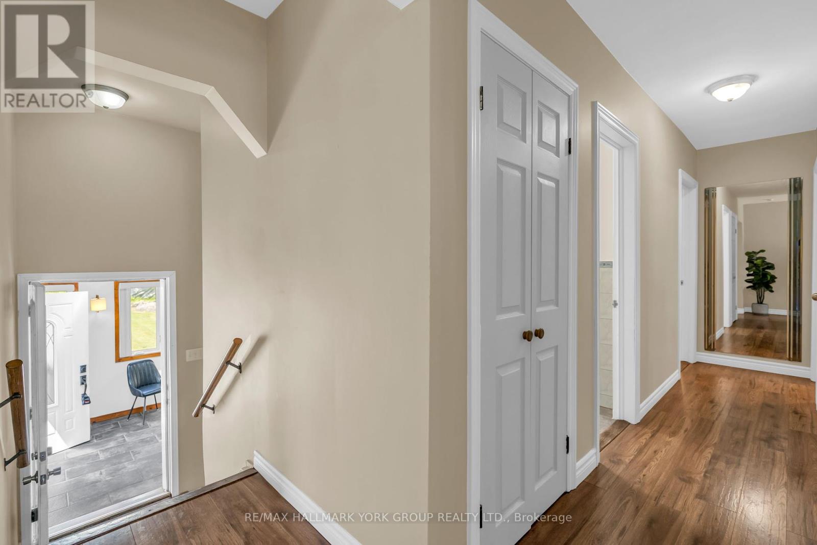 8 Rushton Road, Georgina, Ontario  L0E 1S0 - Photo 25 - N12436570
