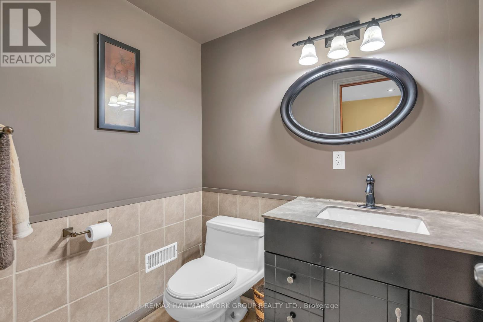 8 Rushton Road, Georgina, Ontario  L0E 1S0 - Photo 30 - N12436570