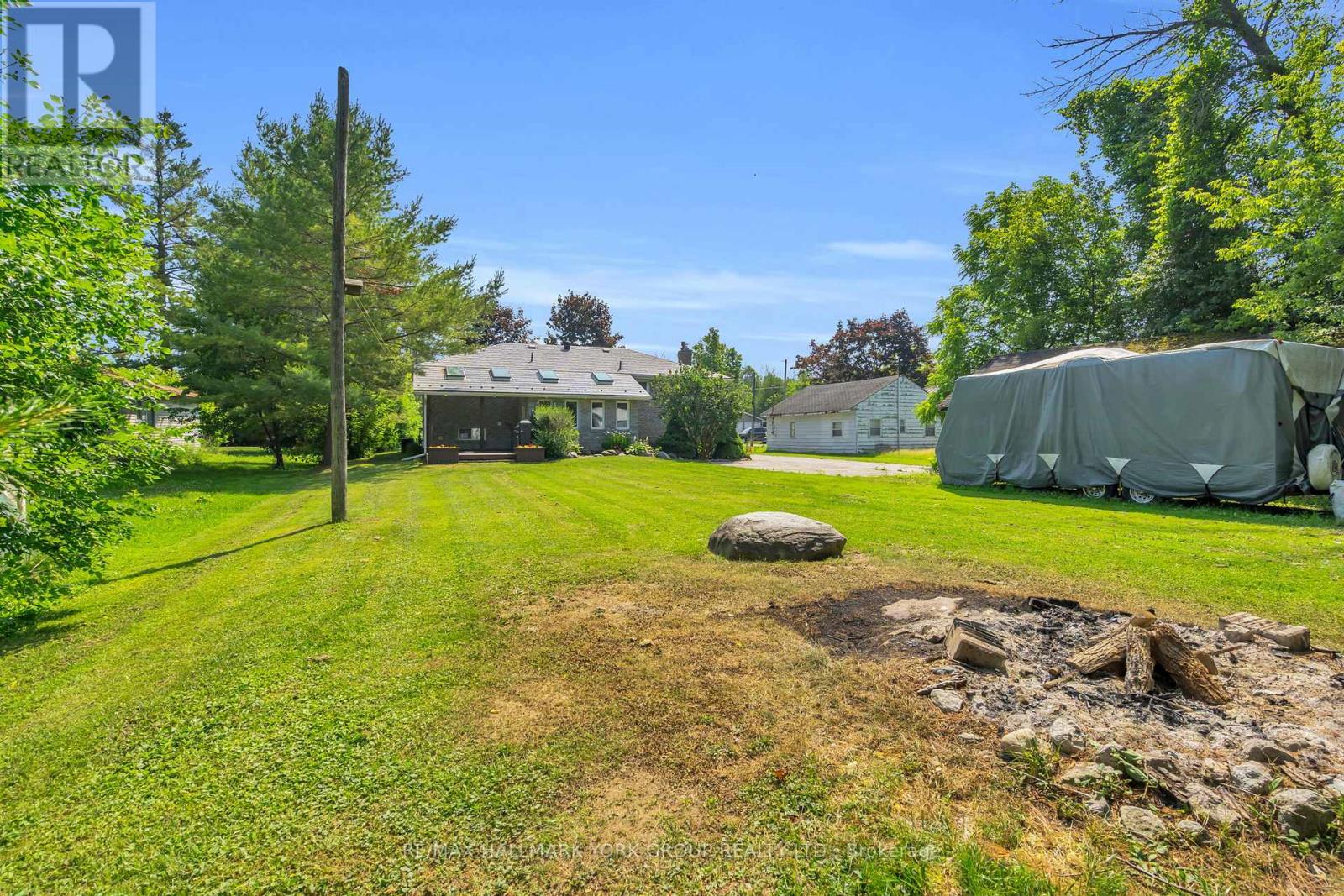 8 Rushton Road, Georgina, Ontario  L0E 1S0 - Photo 40 - N12436570