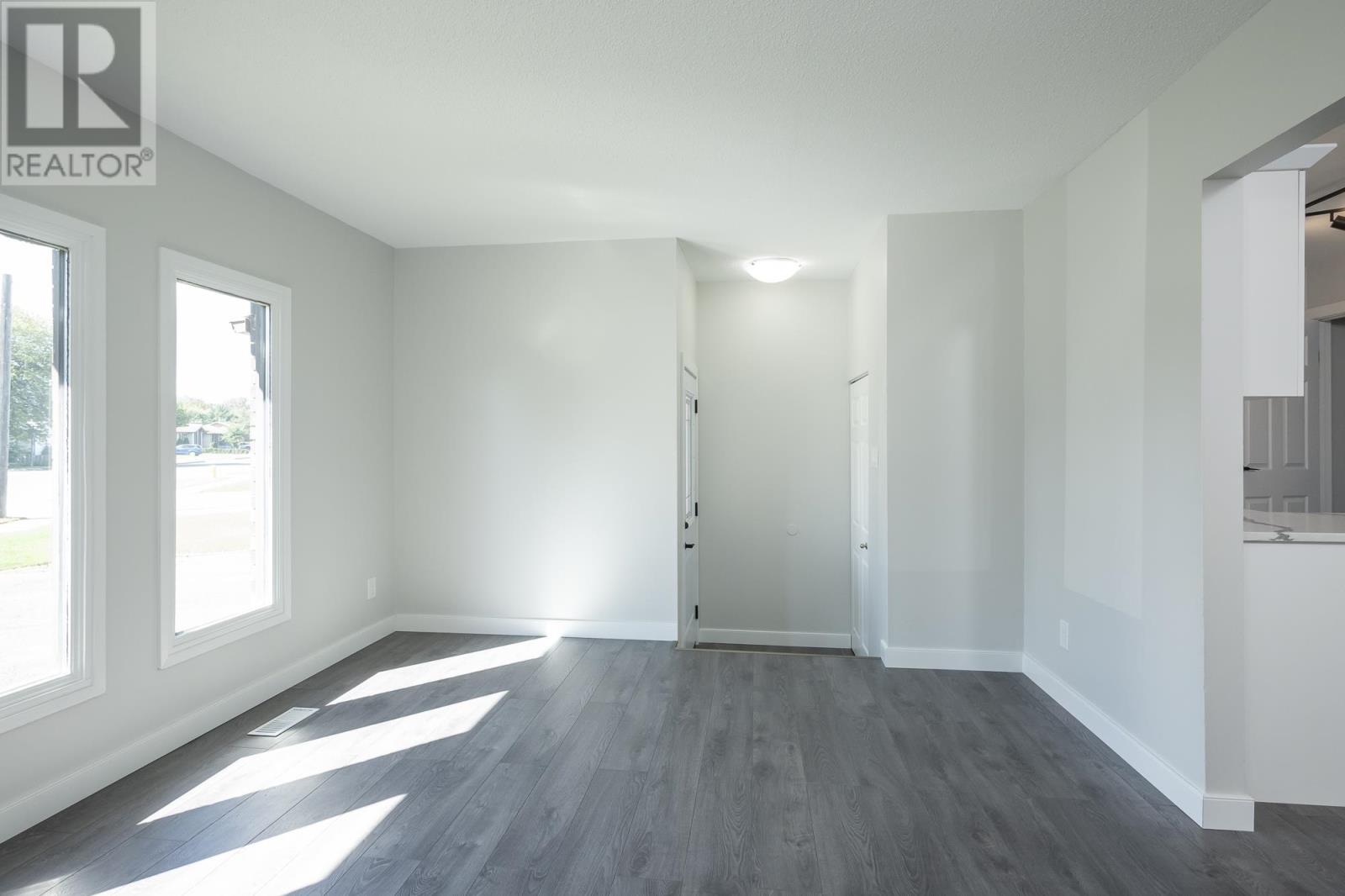 112 Conestoga St, Thunder Bay, Ontario  P7C 5S4 - Photo 16 - TB252714