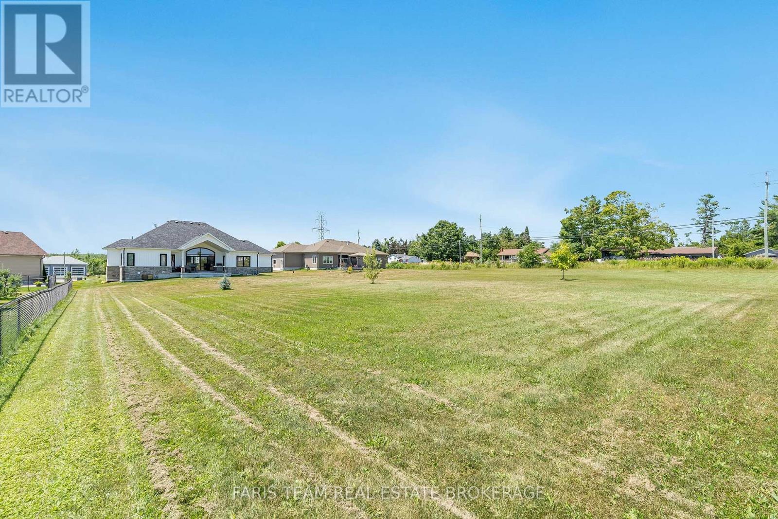 5 Breanna Boulevard, Oro-Medonte, Ontario  L3V 6H2 - Photo 35 - S12436488