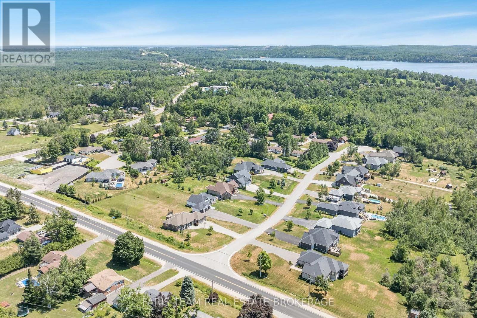5 Breanna Boulevard, Oro-Medonte, Ontario  L3V 6H2 - Photo 37 - S12436488