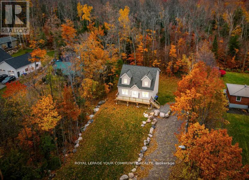 1728 Champlain Road, Tiny, Ontario  L9M 0C1 - Photo 2 - S12436492