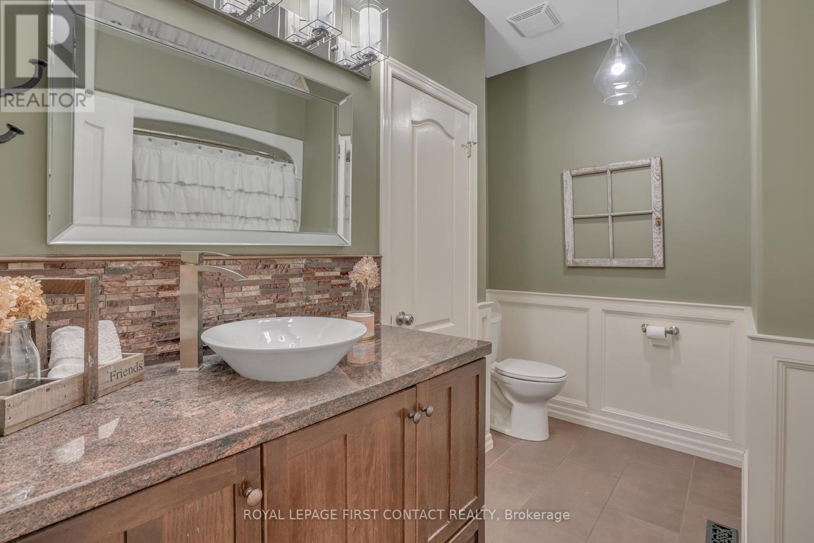 28 Windsor Crescent, Barrie, Ontario  L4N 0K3 - Photo 21 - S12436507