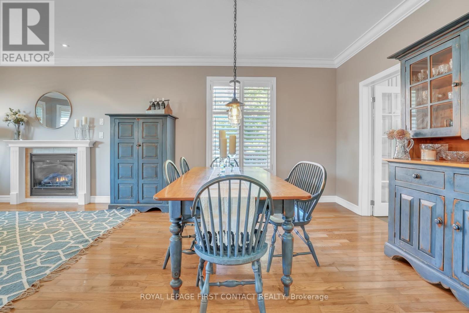 28 Windsor Crescent, Barrie, Ontario  L4N 0K3 - Photo 5 - S12436507