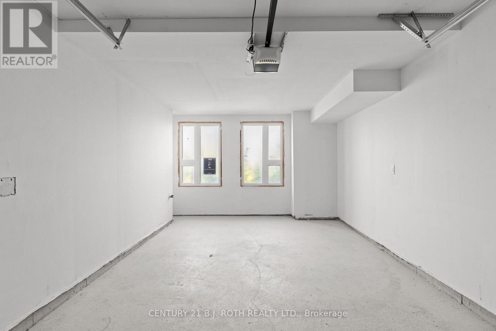3 Mariner's Pier Way, Orillia, Ontario  L3V 8P4 - Photo 4 - S12436519