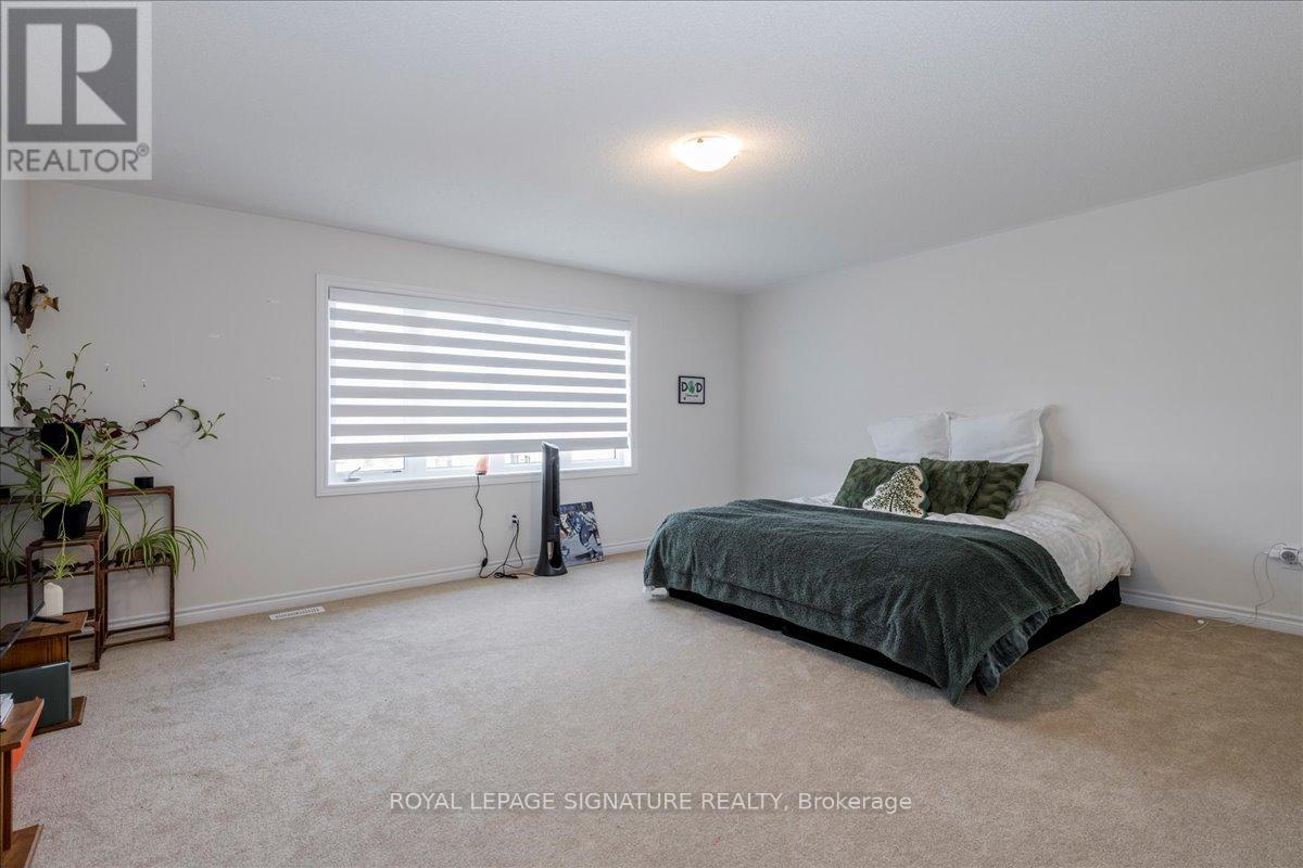 183 Rosanne Circle, Wasaga Beach, Ontario  L9Z 1J7 - Photo 13 - S12436575