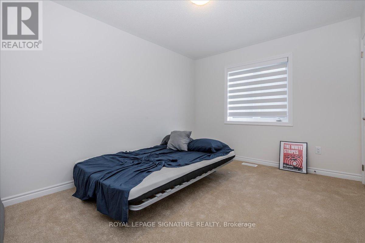 183 Rosanne Circle, Wasaga Beach, Ontario  L9Z 1J7 - Photo 19 - S12436575