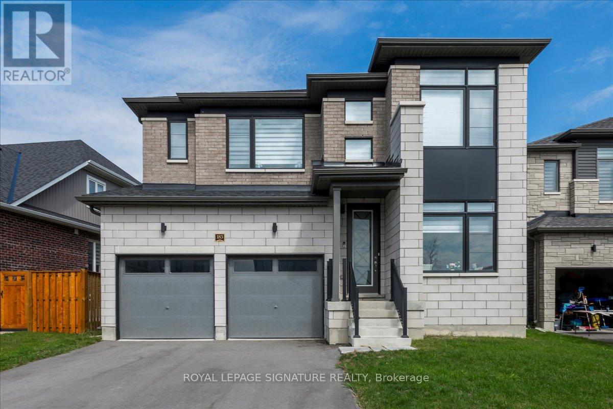 183 Rosanne Circle, Wasaga Beach, Ontario  L9Z 1J7 - Photo 2 - S12436575