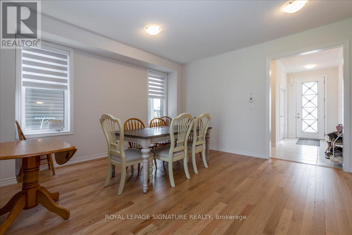 183 Rosanne Circle, Wasaga Beach, Ontario  L9Z 1J7 - Photo 6 - S12436575