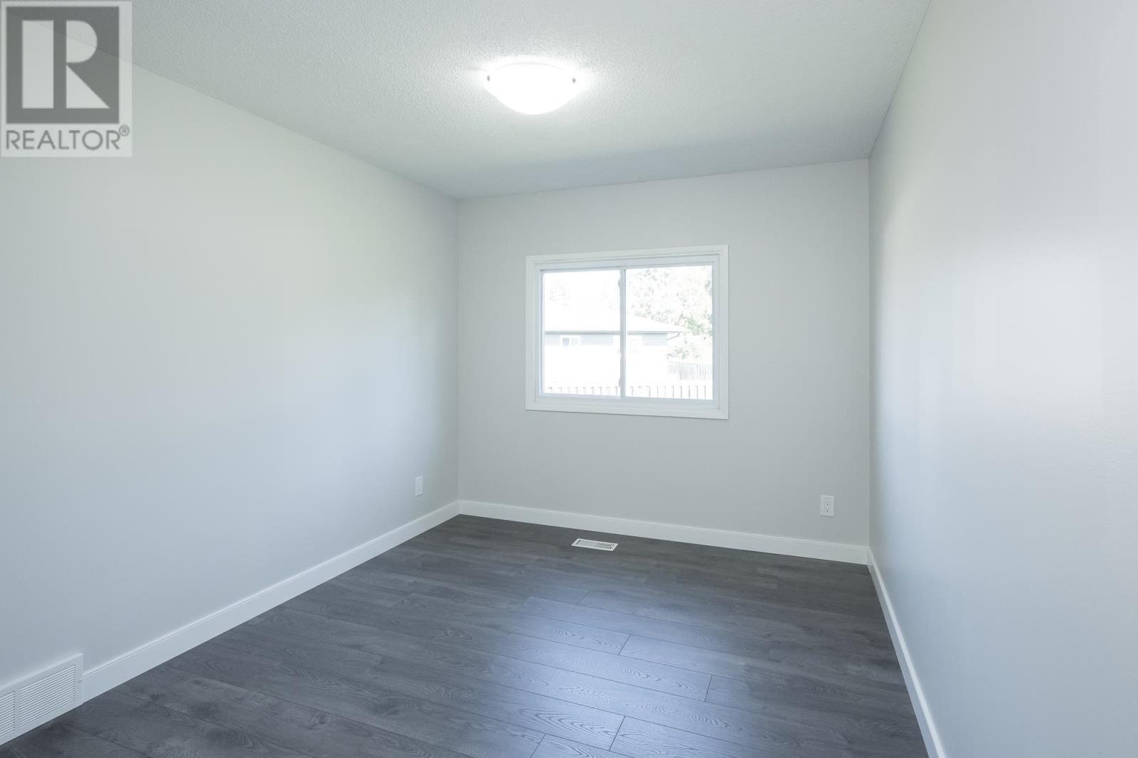 112 Conestoga St, Thunder Bay, Ontario  P7C 5S4 - Photo 37 - TB252714