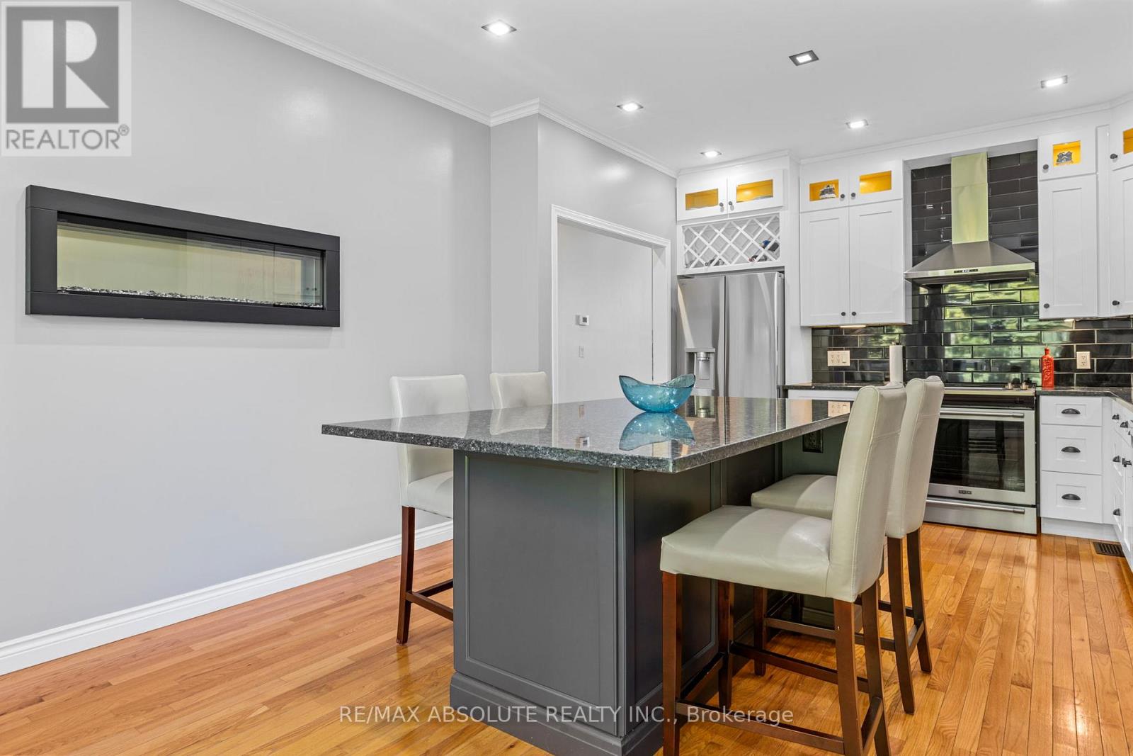 52 Stonecroft Terrace, Ottawa, Ontario  K2K 2T9 - Photo 20 - X12436598