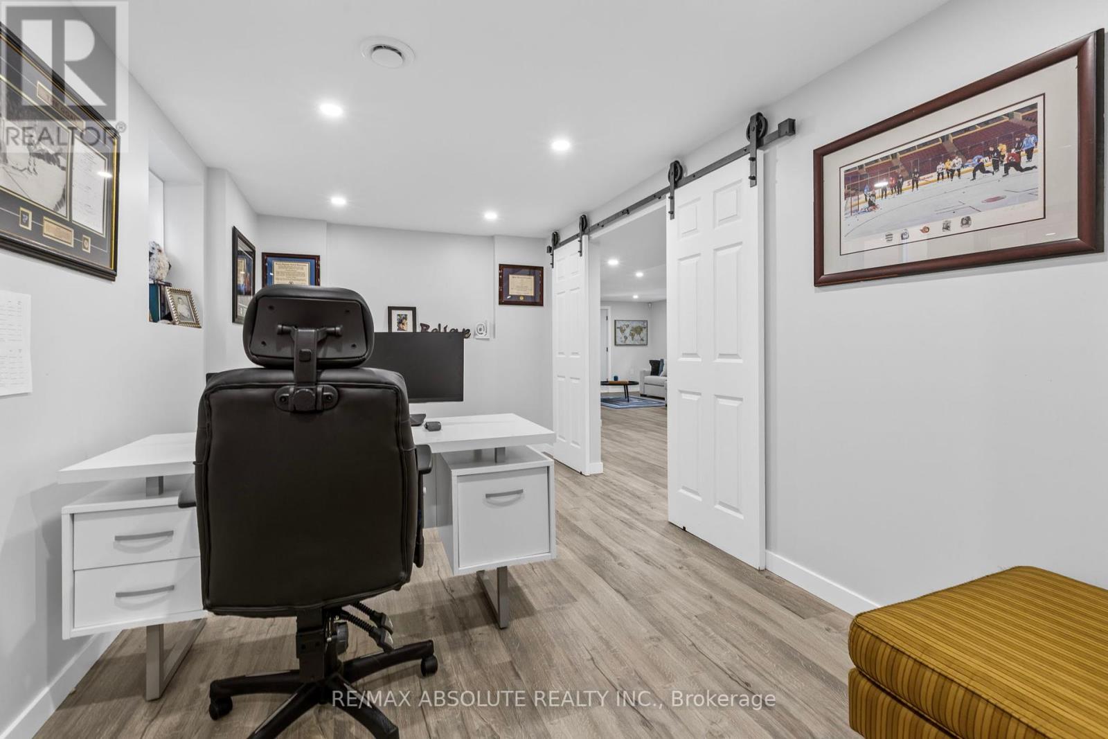 52 Stonecroft Terrace, Ottawa, Ontario  K2K 2T9 - Photo 39 - X12436598