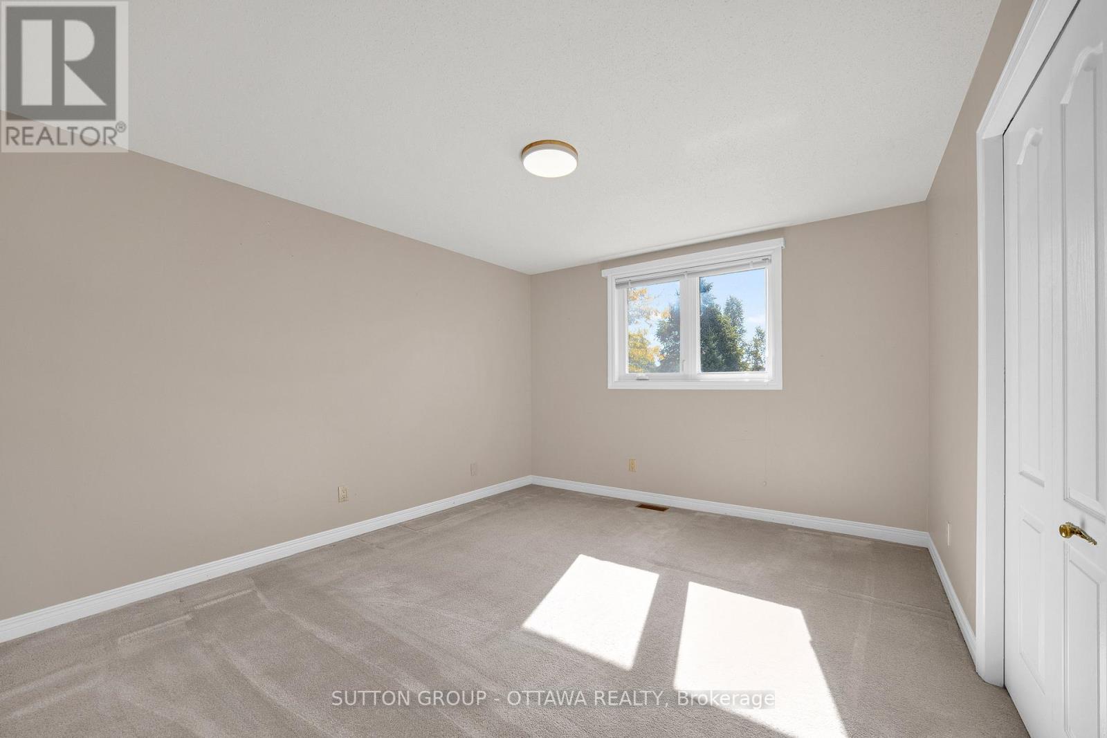 15 Rosemeade Place, Ottawa, Ontario  K2G 5V9 - Photo 34 - X12436603
